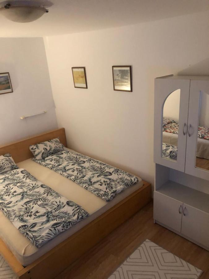 Appartement Agi Fogado à Kisujszallas Extérieur photo