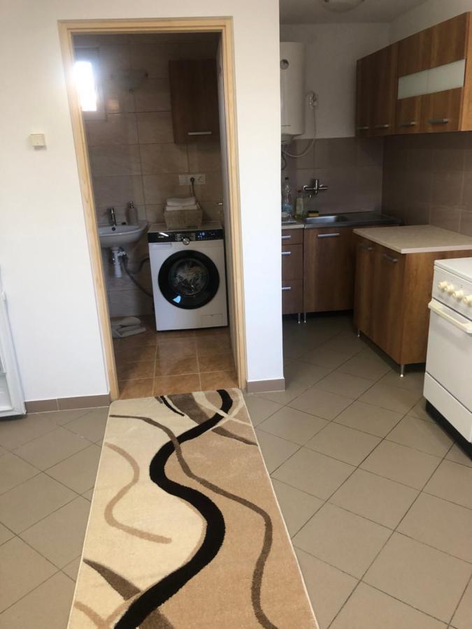 Appartement Agi Fogado à Kisujszallas Extérieur photo