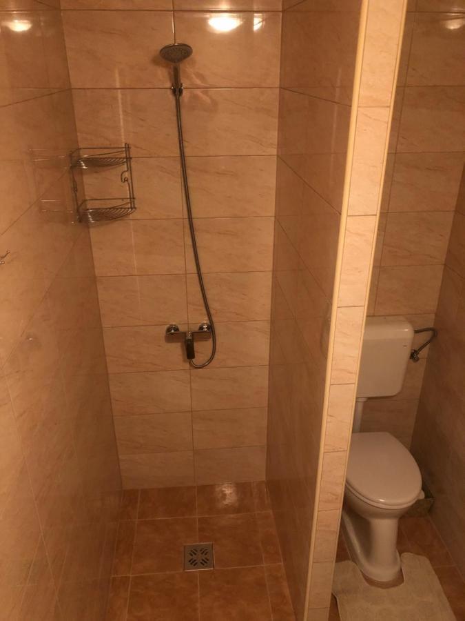 Appartement Agi Fogado à Kisujszallas Extérieur photo